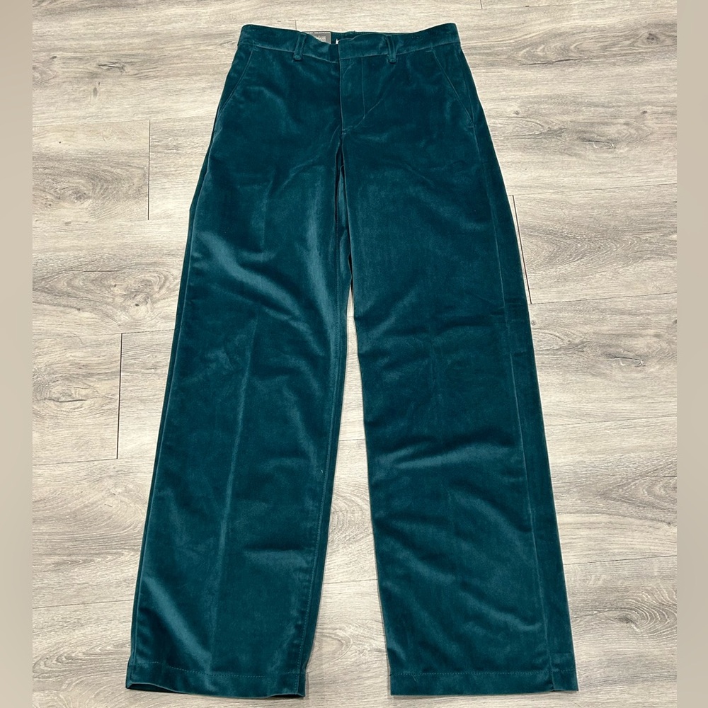 Levi’s Mid Rise Baggy Trousers